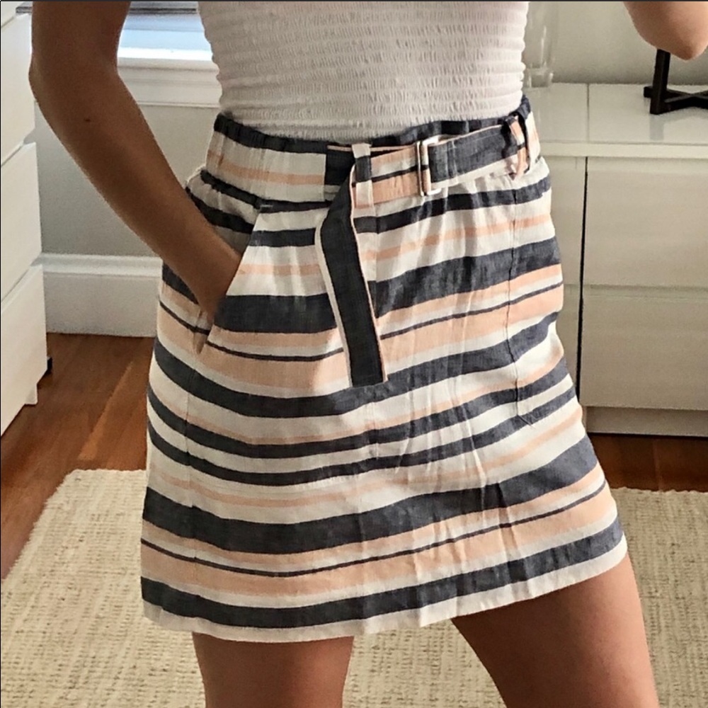 Banana Republic Striped Belted Linen Mini skirt
